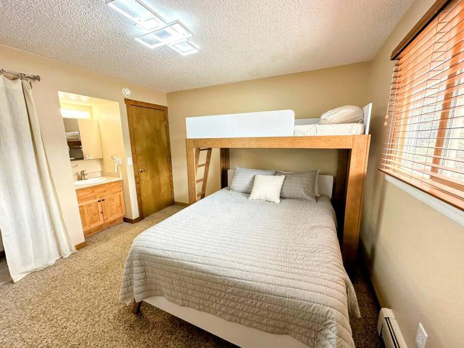 Winter Haus, Winter Park 2 Bedrooms Corner Unit W Outdoor Patio Walking Distance To The Center Of Town Dış mekan fotoğraf