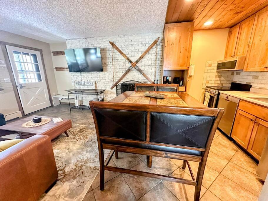 Winter Haus, Winter Park 2 Bedrooms Corner Unit W Outdoor Patio Walking Distance To The Center Of Town Dış mekan fotoğraf