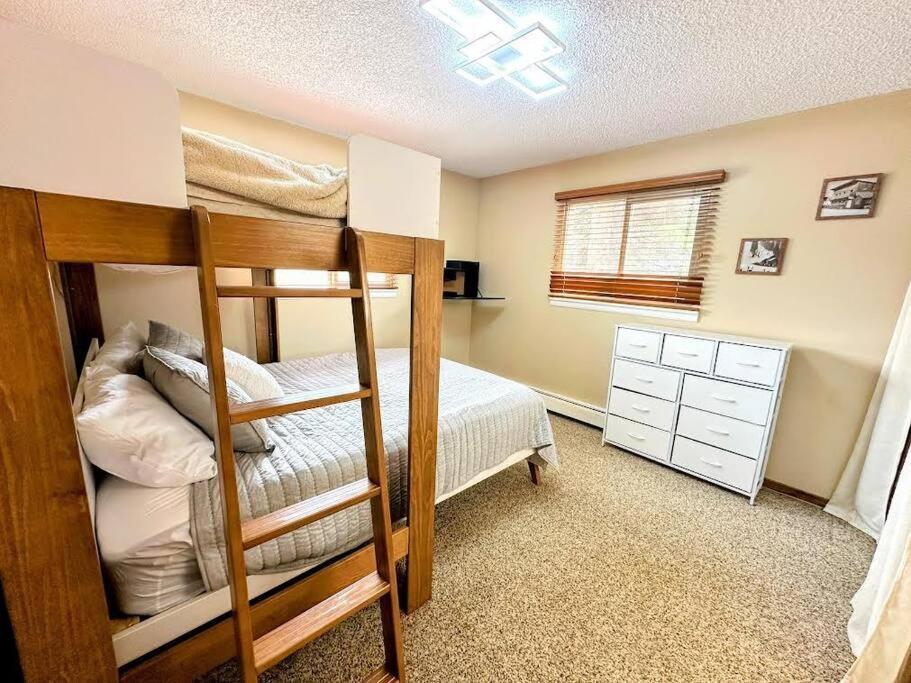 Winter Haus, Winter Park 2 Bedrooms Corner Unit W Outdoor Patio Walking Distance To The Center Of Town Dış mekan fotoğraf