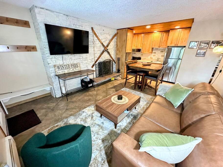 Winter Haus, Winter Park 2 Bedrooms Corner Unit W Outdoor Patio Walking Distance To The Center Of Town Dış mekan fotoğraf